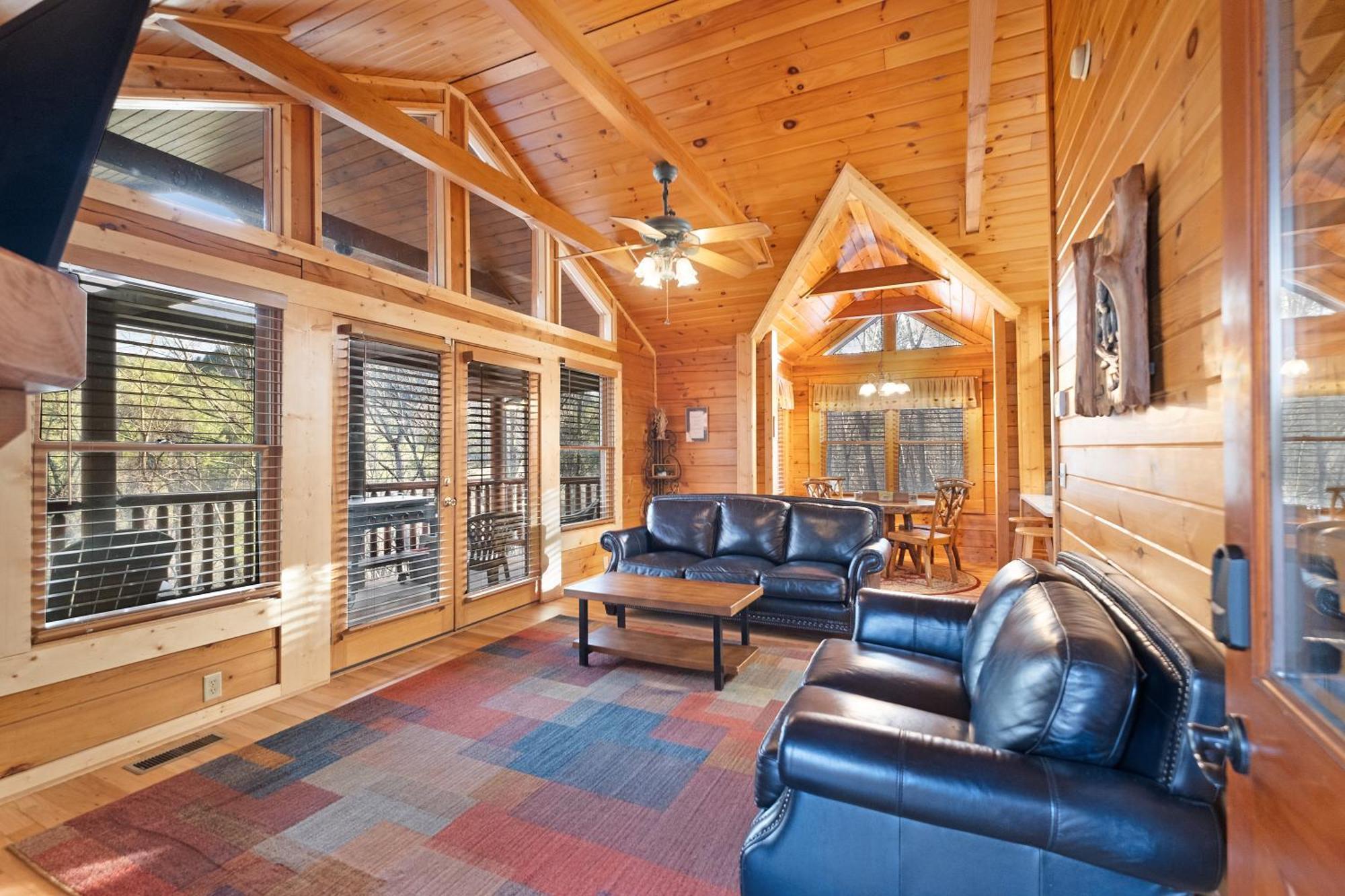 Private Smoky Mountain Luxury Log Home With 2 Fireplaces, Hot Tub & Community Pool Sevierville Zewnętrze zdjęcie